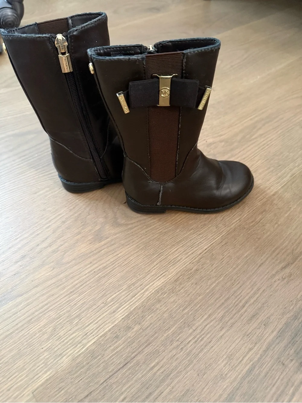 Michael Kors Kids Brown Mid-Calf Boots - Stylish Pull-On Design